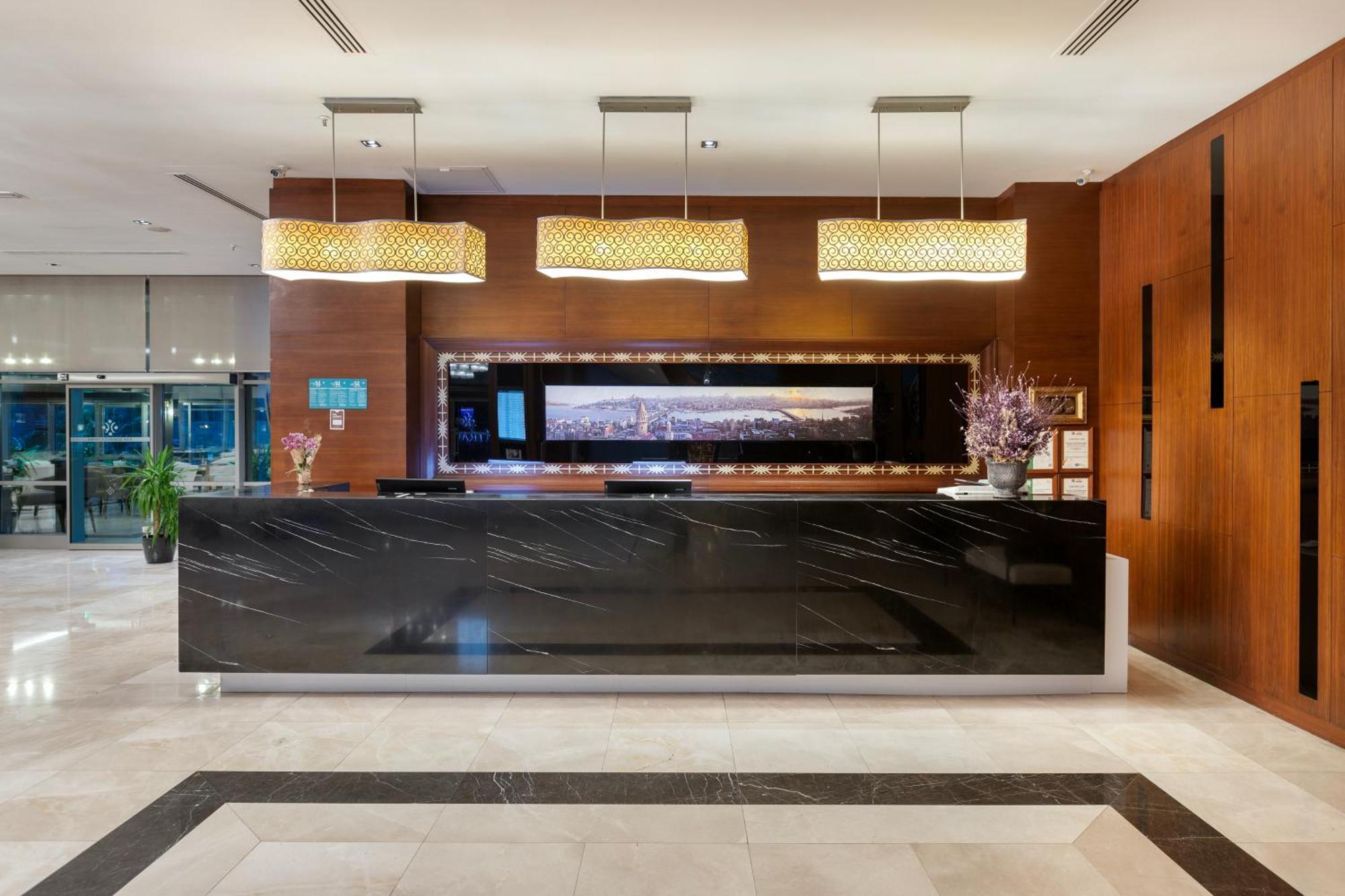 Miracle Istanbul Asia Airport Hotel & Spa Ngoại thất bức ảnh