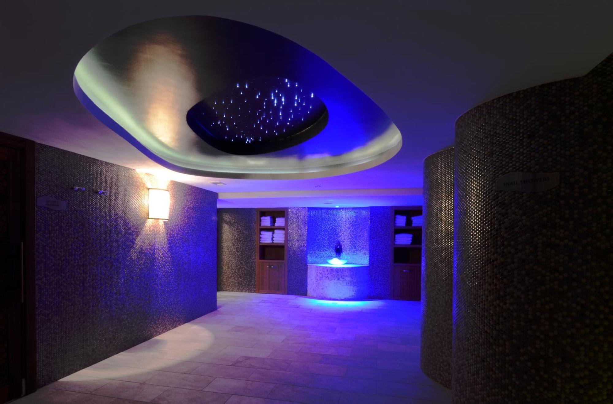 Miracle Istanbul Asia Airport Hotel & Spa Ngoại thất bức ảnh The spa at The Landmark
