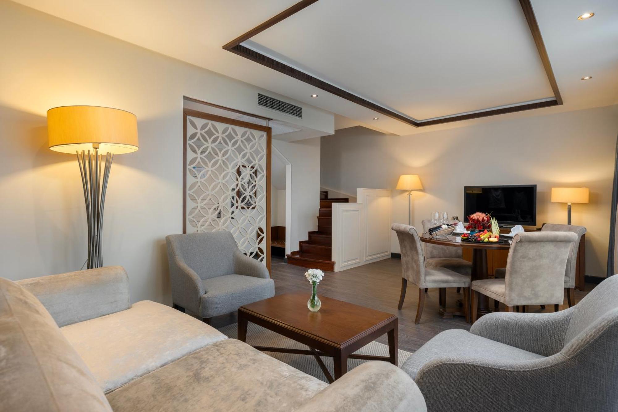 Miracle Istanbul Asia Airport Hotel & Spa Ngoại thất bức ảnh